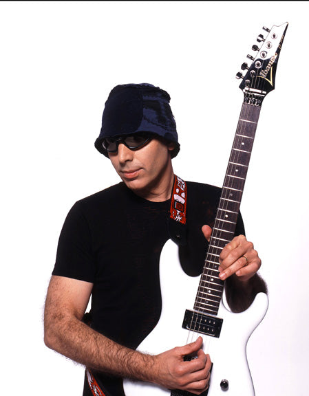 Joe Satriani Studio 2006 03