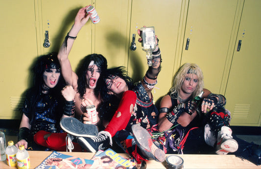 Motley Crue Backstage 1985 17
