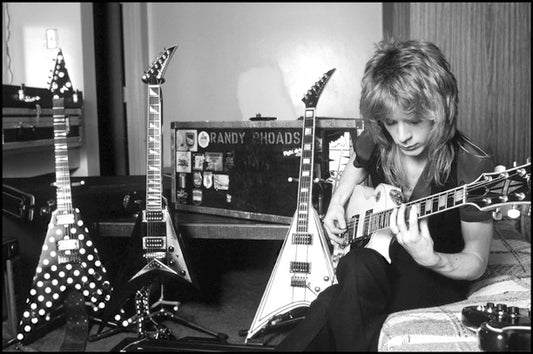 Randy Rhoads Backstage 1981 04